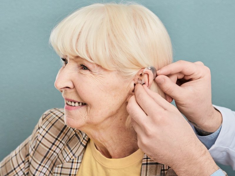 What Are The Best Hearing Aids For Seniors